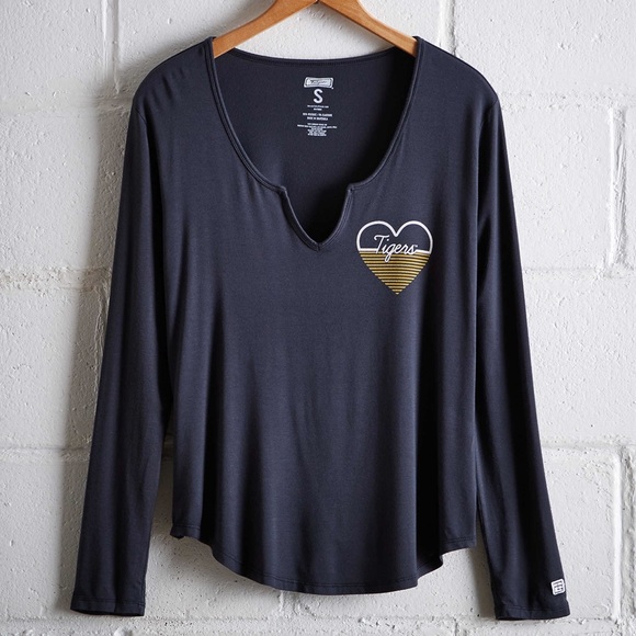 NWT AEO Tailgate Auburn Split-Neck Tee - Picture 1 of 8